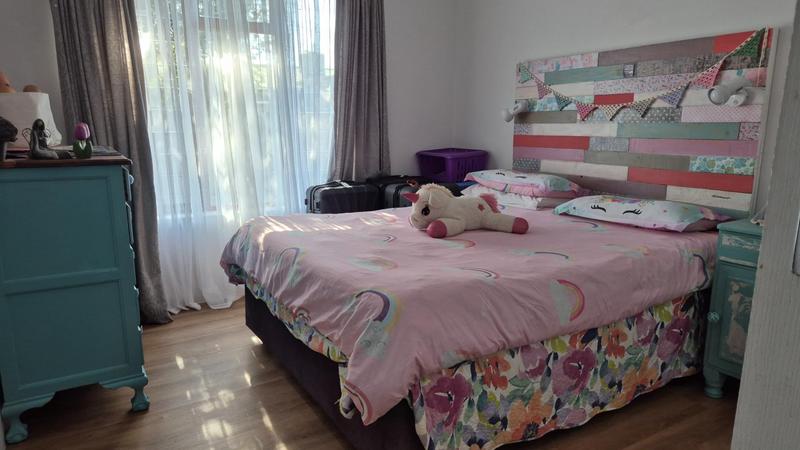 5 Bedroom Property for Sale in Franskraal Western Cape